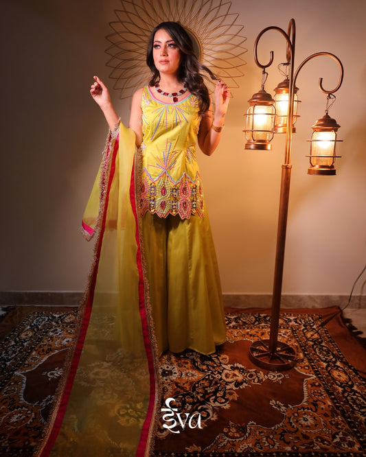ROSHANI
